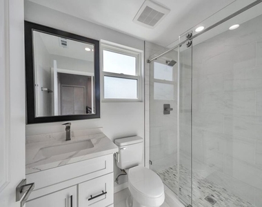 4239 Halldale Avenue - Photo Thumbnail 14