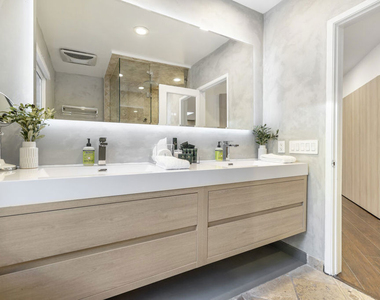 9596 Shirley Lane - Photo Thumbnail 26