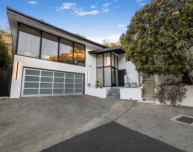9596 Shirley Lane - Photo Thumbnail 6