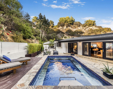 9596 Shirley Lane - Photo Thumbnail 1