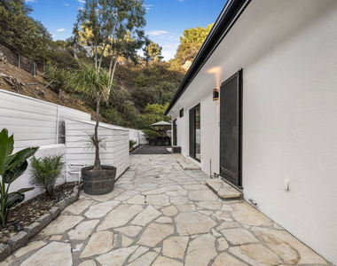 9596 Shirley Lane - Photo Thumbnail 37