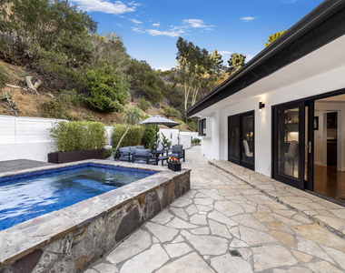 9596 Shirley Lane - Photo Thumbnail 34