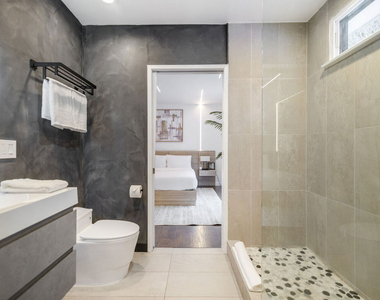 9596 Shirley Lane - Photo Thumbnail 22