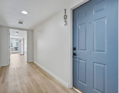 1441 S Bedford Street - Photo Thumbnail 14