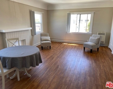 4535 W 11th Place - Photo Thumbnail 3