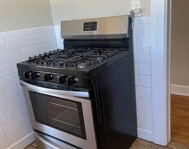 4535 W 11th Place - Photo Thumbnail 10