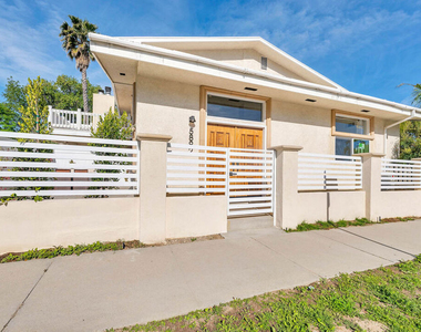 5892 Fairhaven Avenue - Photo Thumbnail 9