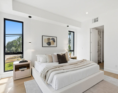 4095 Sawtelle Boulevard - Photo Thumbnail 17