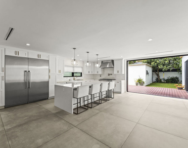 6459 Colgate Avenue - Photo Thumbnail 7