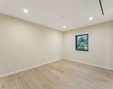 6459 Colgate Avenue - Photo Thumbnail 17