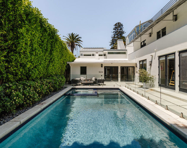 712 San Lorenzo Street - Photo Thumbnail 47