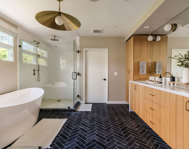 712 San Lorenzo Street - Photo Thumbnail 21