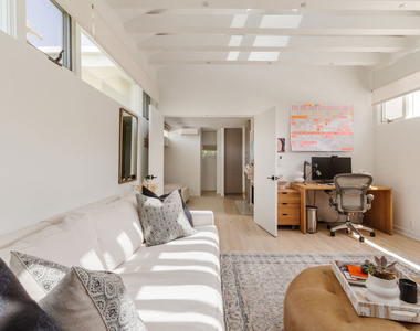 712 San Lorenzo Street - Photo Thumbnail 28