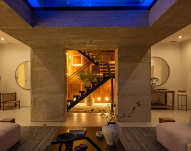 12752 Mulholland Drive - Photo Thumbnail 60