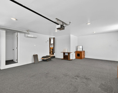 6292 Lubao Avenue - Photo Thumbnail 27