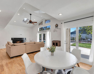 5890 Fairhaven Avenue - Photo Thumbnail 6