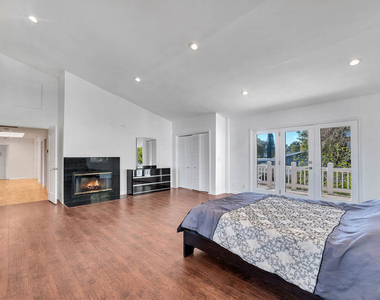 5890 Fairhaven Avenue - Photo Thumbnail 15