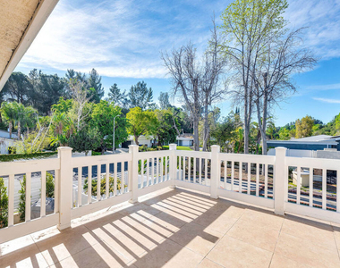 5890 Fairhaven Avenue - Photo Thumbnail 11