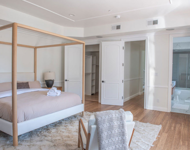 8655 Hillside Avenue - Photo Thumbnail 10