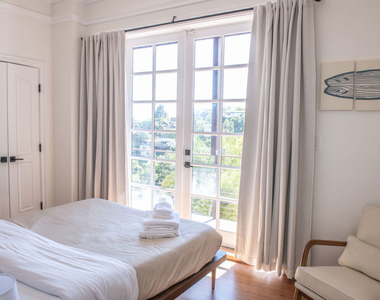 8655 Hillside Avenue - Photo Thumbnail 15