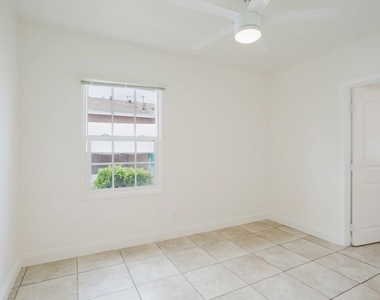 5917 Bartmus Street - Photo Thumbnail 17