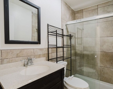 5917 Bartmus Street - Photo Thumbnail 25