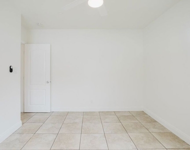 5917 Bartmus Street - Photo Thumbnail 16