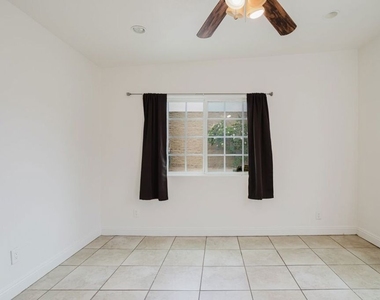 5917 Bartmus Street - Photo Thumbnail 20