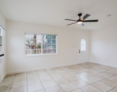 5917 Bartmus Street - Photo Thumbnail 7