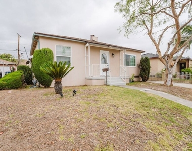5917 Bartmus Street - Photo Thumbnail 3
