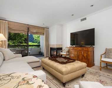 2132 Century Park Lane - Photo Thumbnail 16