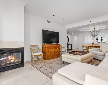 2132 Century Park Lane - Photo Thumbnail 15