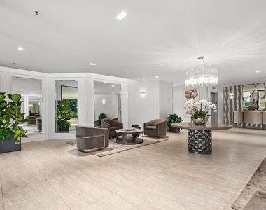 2132 Century Park Lane - Photo Thumbnail 9