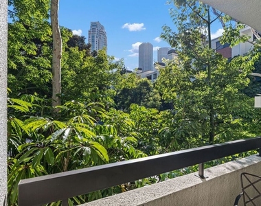 2132 Century Park Lane - Photo Thumbnail 19
