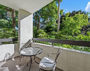 2132 Century Park Lane - Photo Thumbnail 18