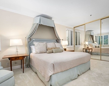 2132 Century Park Lane - Photo Thumbnail 5