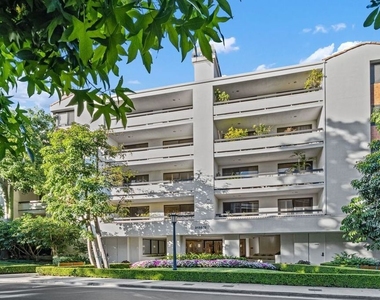 2132 Century Park Lane - Photo Thumbnail 8