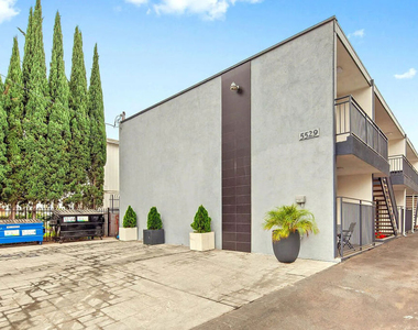 5529 Bonner Avenue - Photo Thumbnail 12