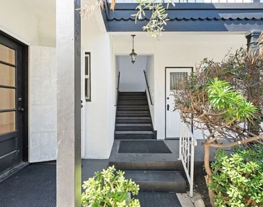 4526 St Elmo Drive - Photo Thumbnail 21