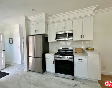 4526 St Elmo Drive - Photo Thumbnail 6