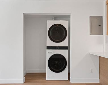 4442 Kingswell Avenue - Photo Thumbnail 14