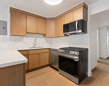 4442 Kingswell Avenue - Photo Thumbnail 10