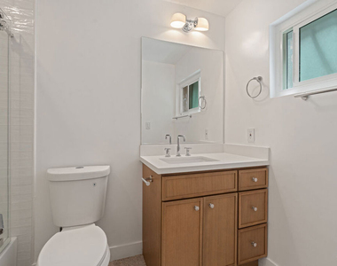 4442 Kingswell Avenue - Photo Thumbnail 12