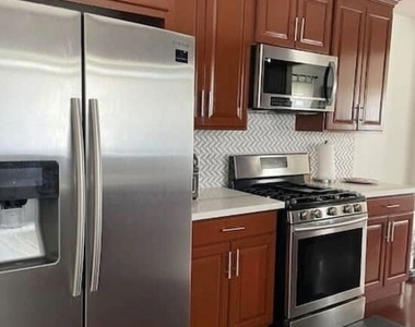 2900 W 80th Street - Photo Thumbnail 6