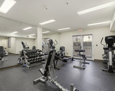 3740 Santa Rosalia Drive - Photo Thumbnail 18