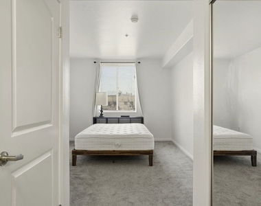 3740 Santa Rosalia Drive - Photo Thumbnail 10