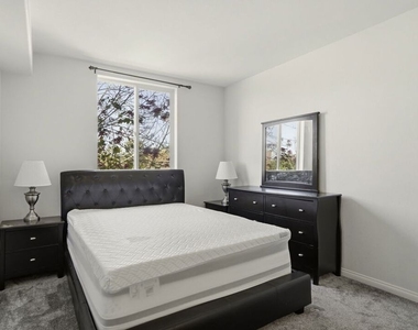 3740 Santa Rosalia Drive - Photo Thumbnail 5