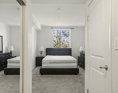 3740 Santa Rosalia Drive - Photo Thumbnail 9