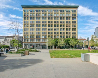 108 W 2nd Street - Photo Thumbnail 18