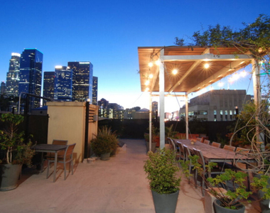 108 W 2nd Street - Photo Thumbnail 19